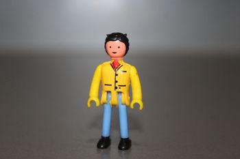 Figurine bleu et jaune - Majorette
