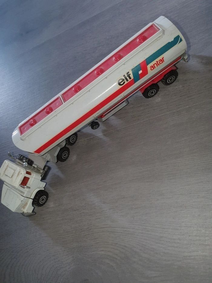 Camion citerne miniature Elf Antar - photo numéro 9