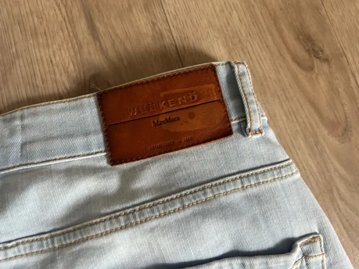 Week-end MaxMara, jean bleu clair boyfriend taille US 29/FR. 40. - photo numéro 8