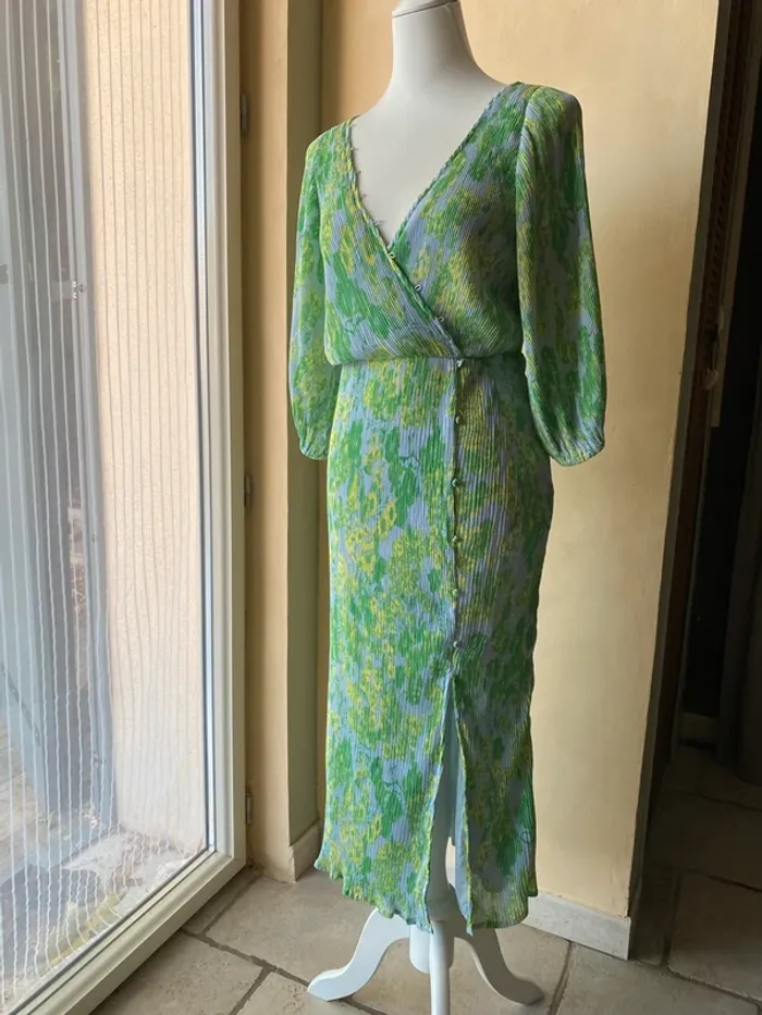 Robe midi à motifs tons verts Asos 42 neuve