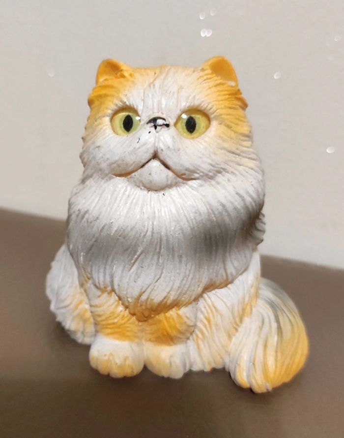 figurine chat novelty