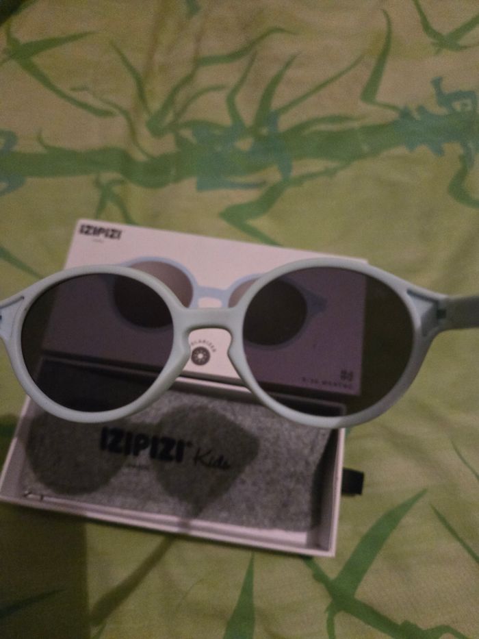 Lunettes de soleil IZIPIZI 9/36 MOIS - photo numéro 2