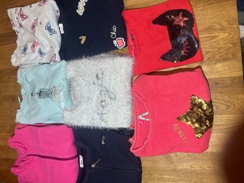 Lots  8 Vêtements