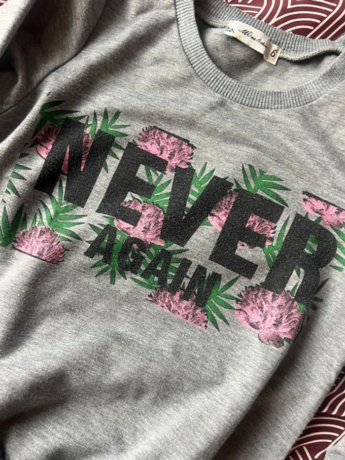 Pull gris fleur never Alain taille 6 ans - photo numéro 3