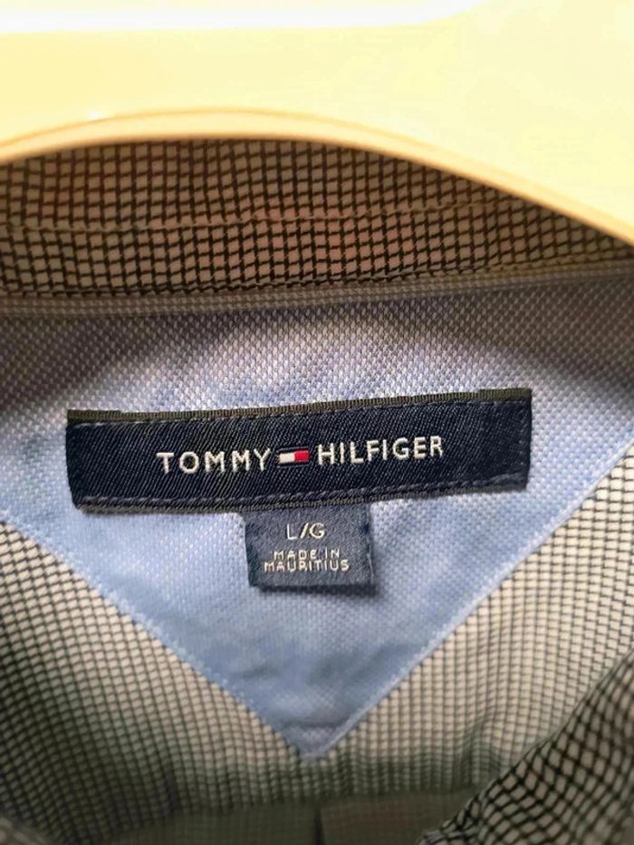 Chemise Tommy Hilfiger vintage Y2K à carreaux fins – Élégance intemporelle - photo numéro 8