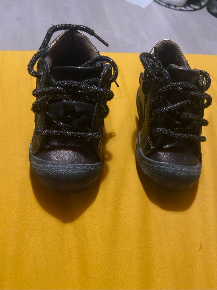 Bottines noir taille22 - photo numéro 3