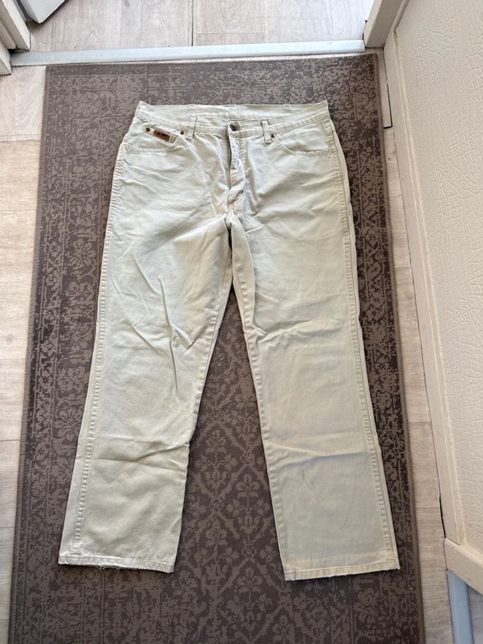 Jean beige Wrangler – W36 L30 – Bon état