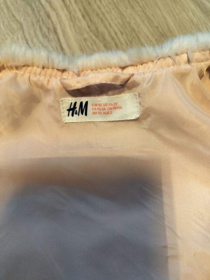 Gilet fourrure sans manches taille 3ans - photo numéro 2