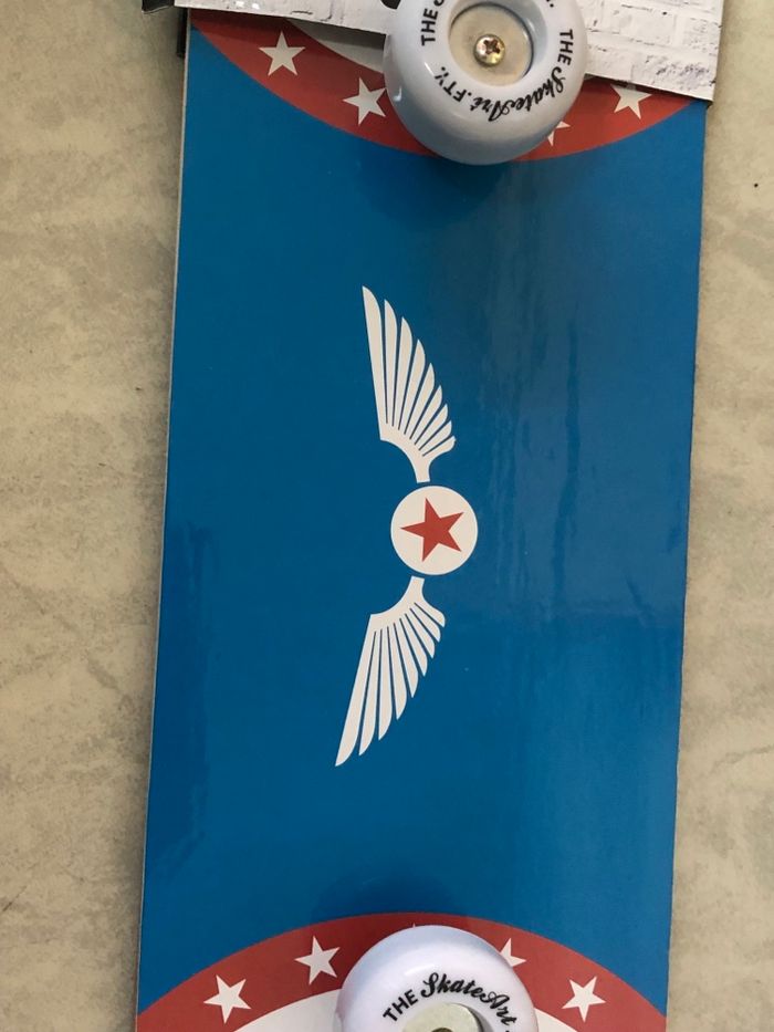 Porte manteau skateboard - photo numéro 7