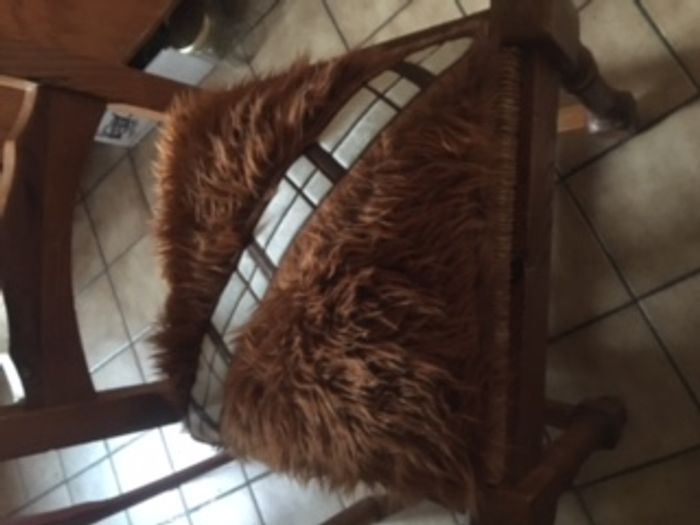Coussin fourrure marron