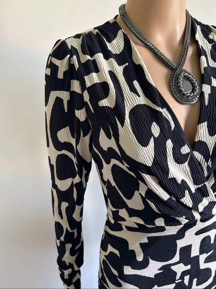 Robe noire et écrue neuve à manches longues Morgan taille 34 - photo numéro 4