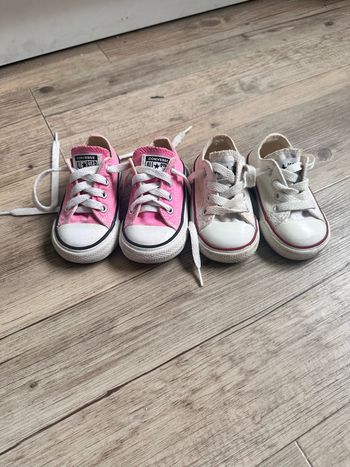 Lot 2 paires de converse rose et blanc T20 fille