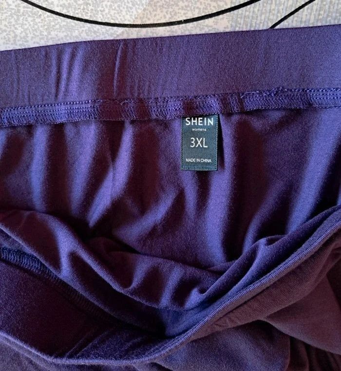 Jupe longue droite NEUVE Taille 3XL *forme crayon* - photo numéro 4