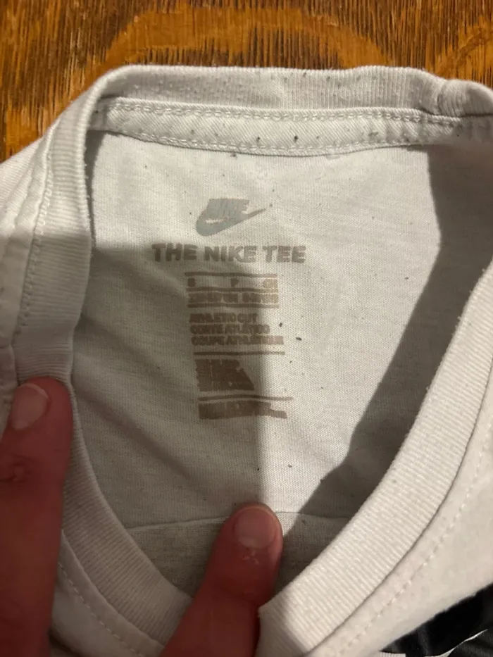 T-Shirt Nike Authentique - photo numéro 4