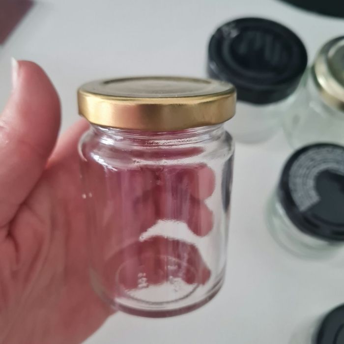 Lot de petits bocaux de verre - photo numéro 8