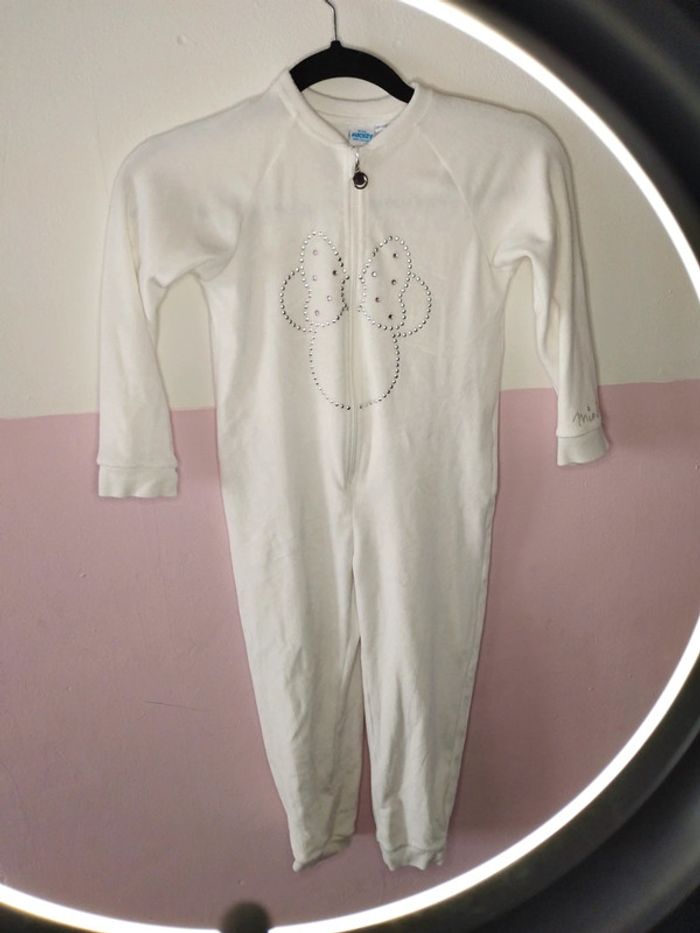 Combinaison de pyjama Disney 5,6 ans