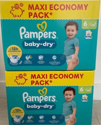 2 cartons de couches Pampers taille 6