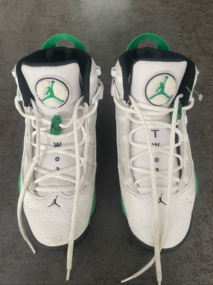 Baskets Jordan 6