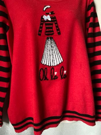 Très joli pull rouge parisienne 52 Léo & Ugo