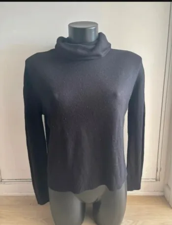 Sous pull col roulé femme taille : M 📸