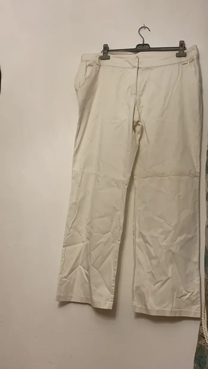 Pantalon blanc droit et large  Kiabi