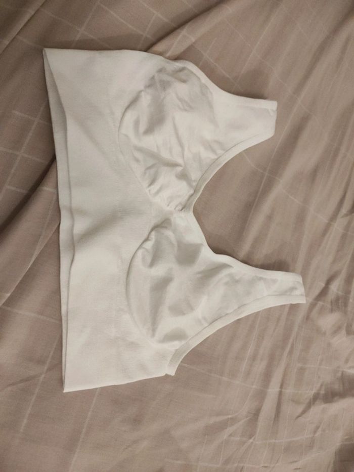 Brassière blanche S