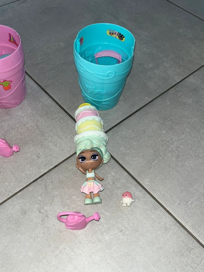 Lot de 5 figurine poupées Blume - photo numéro 2