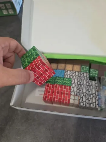 [NEUF] Lot de 100 cubes magnétiques type minecraft