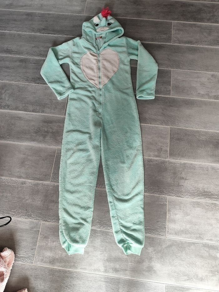 Lot de 2 pyjamas en 12 ans - photo numéro 1
