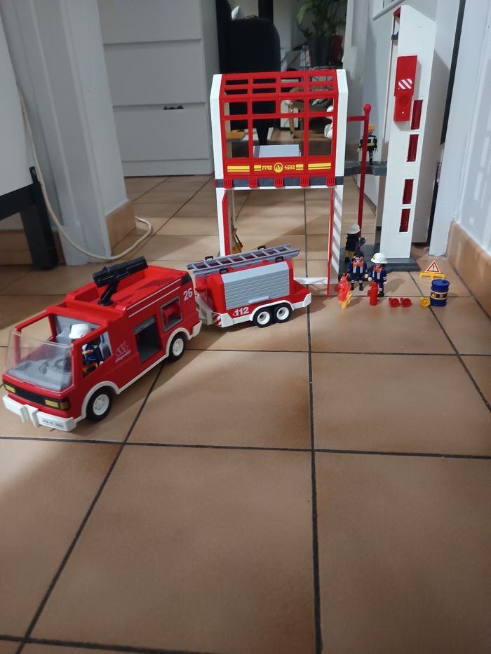 Lot playmobil pompier - photo numéro 2