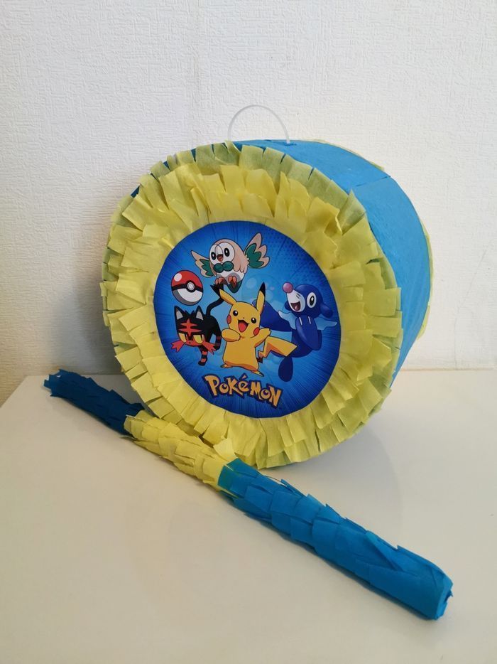 Pokeball Pokémon Pikachu pinata - photo numéro 3
