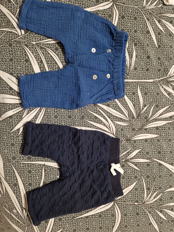 Lot pantalon 1 mois