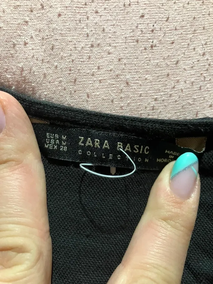 Haut noir léger Zara @ - photo numéro 4