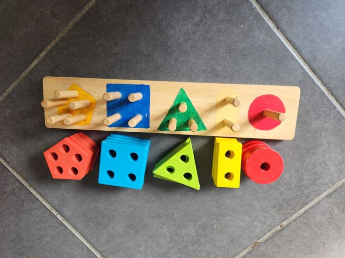 Jeu de formes en bois - photo numéro 3