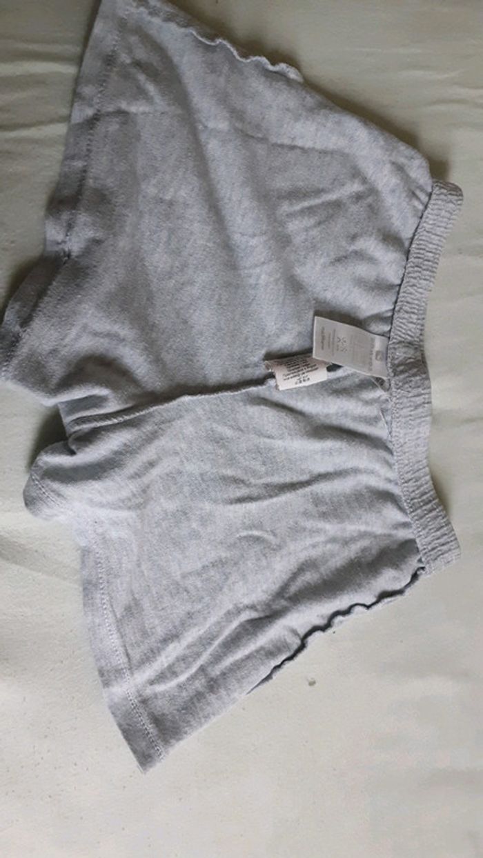 3 shorts domyos 3 ans - photo numéro 9