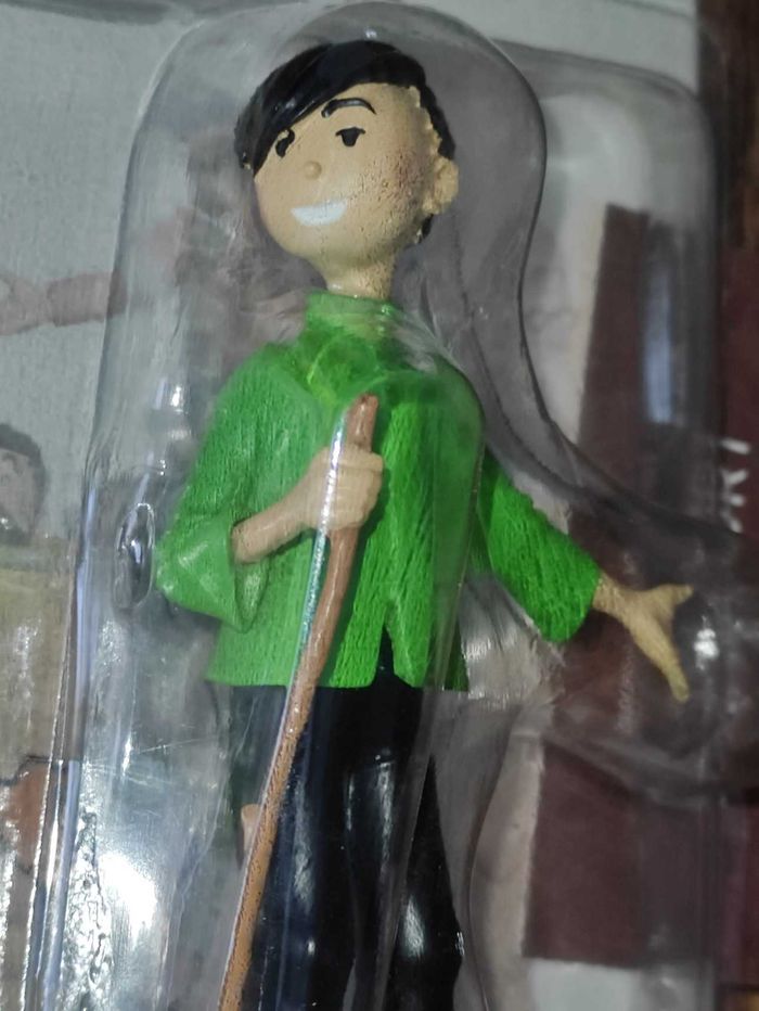 Tchang indique Hou Kou Figurine Tintin + Livret - photo numéro 3