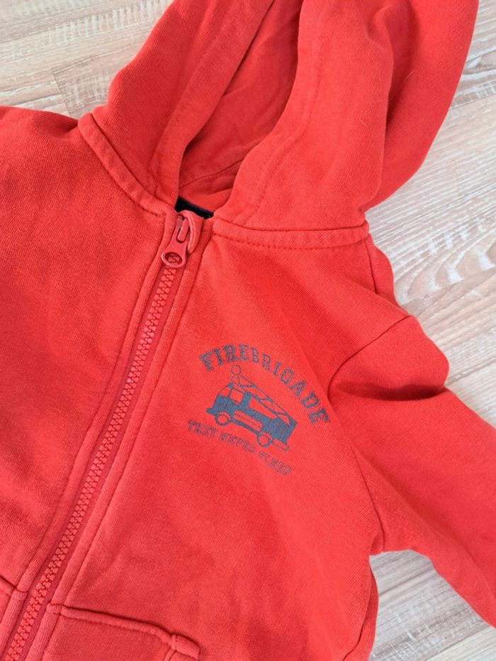 Sweat rouge taille 98-104 cm - photo numéro 3