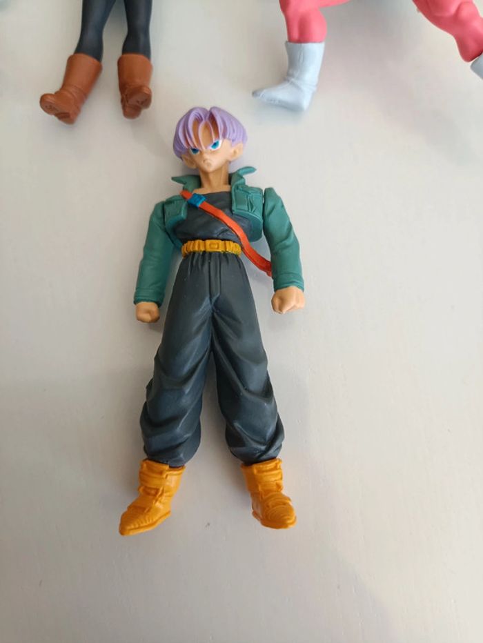 Lot de figurines dragon ball Z - photo numéro 9