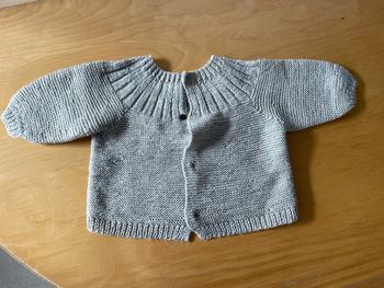 Gilet gris 6mois