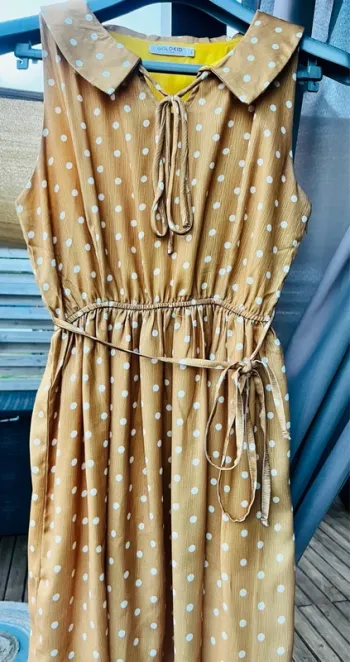 Robe jaune