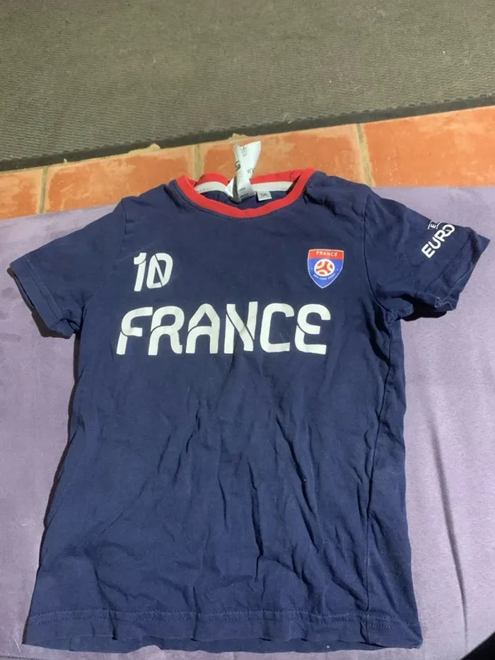 T shirt