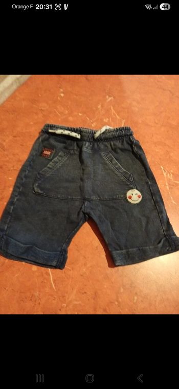 Short bébé taille 18 mois