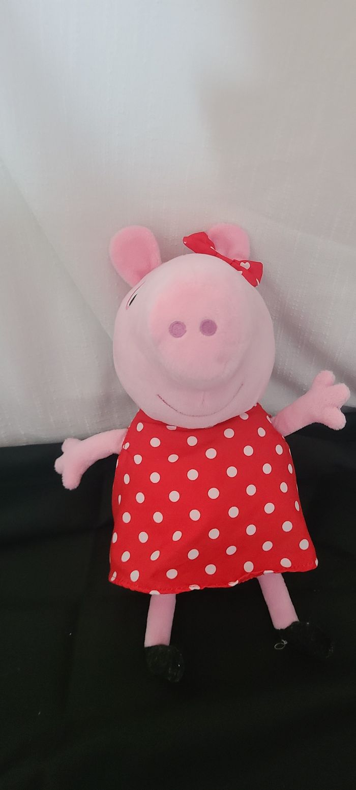 Doudou cochon rose rouge pois PEPPA PIG 28 cm - photo numéro 5