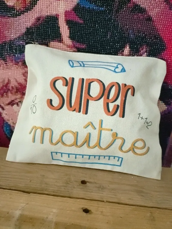 Petite sacoche trousse super maître