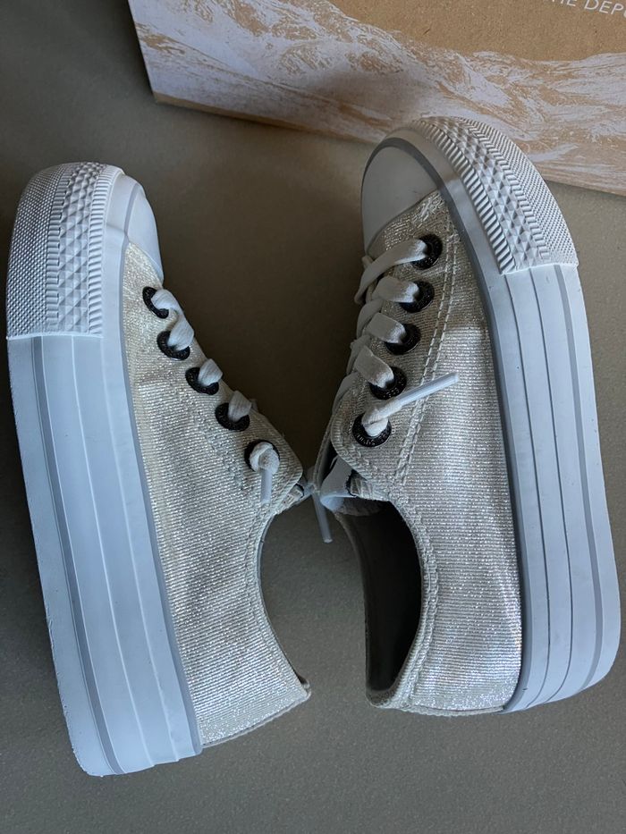 Basket à enfiler brillante fille taille 30 Pataugas - photo numéro 4