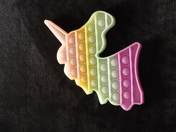 Pop it licorne arc-en-ciel