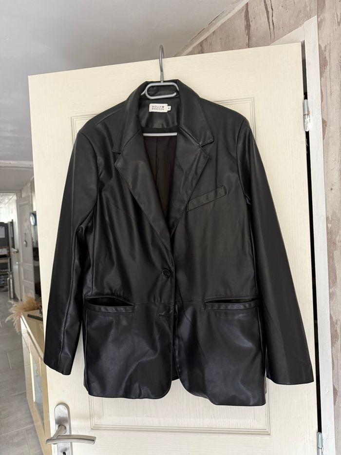 Veste noir en similicuir taille Xl marque Molly bracken