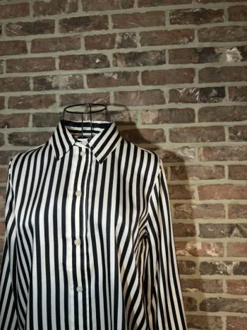 Chemise lignée noire et blanche H&M Taille XS / 34