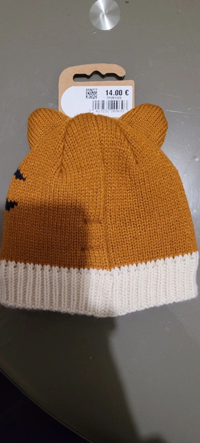 Bonnet bébé neuf - photo numéro 2