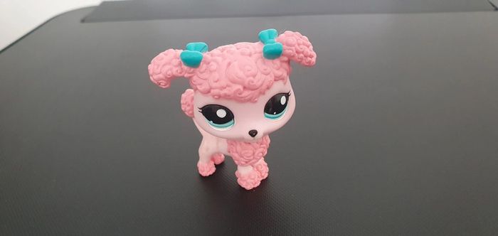 Littlest Pet Shop Année 2010  Chien Canipe Rose et noeud bleus - photo numéro 3
